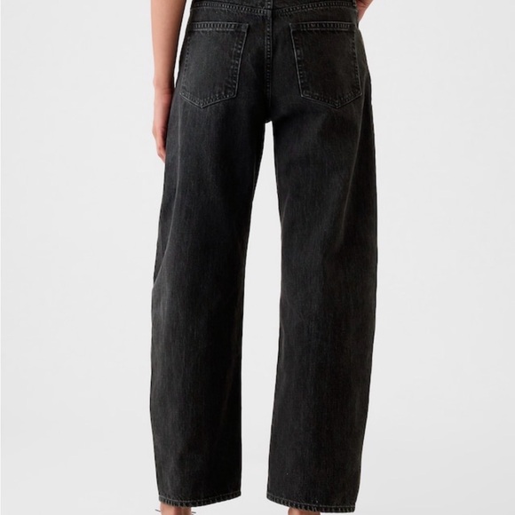 GAP High Rise Barrel Jeans - Picture 3 of 6